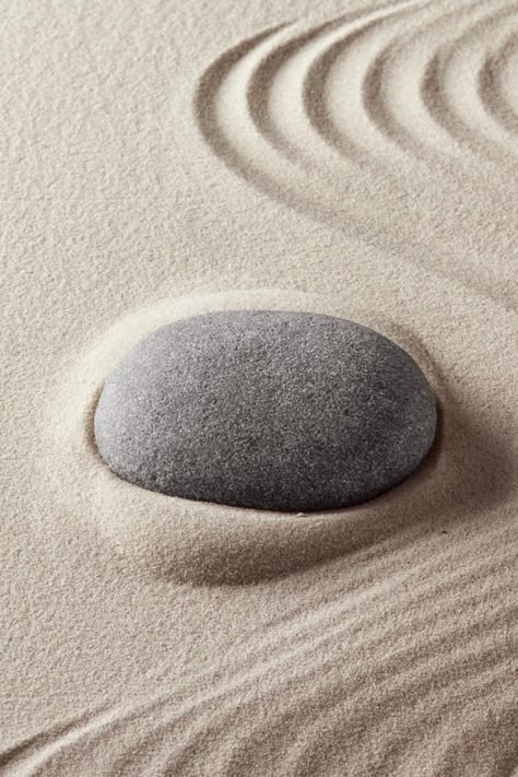 Sand Moodboard, Neutral Meditation Aesthetic, Jardin Zen Interior, Beach Meditation Aesthetic, Dry Landscape, Zen Images Nature Serenity, Desktop Zen Garden, Zen Sand, Badass Drawings