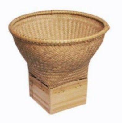 Anyaman Bambu, Wedding Plan, Small Trash Can, Feng Shui, Decorative Bowls, Trash Can, Indonesia, Drama, Bowl