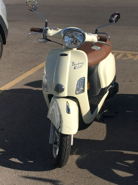 Vintage Moped Aesthetic, Moped Scooter Aesthetic, Cute Moped, Moped Aesthetic, Cute Scooter, White Scooter, Vintage Moped, Retro Scooter, Bike Aesthetic