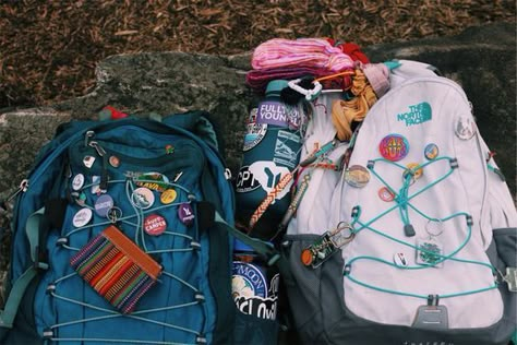 Granola Girl Backpack, Granola Backpack, Summer Camp Aesthetic, Van Volkswagen, Outdoors Aesthetic, Granola Aesthetic, Adventure Bags, Money Clothes, Granola Girl Aesthetic