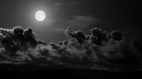 #sky night sky #night #clouds #b&w #black #dark #darkness #twilight #4K #wallpaper #hdwallpaper #desktop Cool Wallpapers Black And White, Black N White Wallpaper, Full Black Wallpaper, Desktop Wallpaper Black, Hd Sky, Monochrome Wallpaper, Pc Photo, Hd Dark Wallpapers, Dark Black Wallpaper