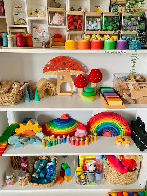 Open Ended Play Ideas, Neutral Gifts, Baby Shelves, Inspirational Crafts, Toy Rotation, Grimm's Toys, Daycare Classroom, Toy Shelf, Kids Play Spaces