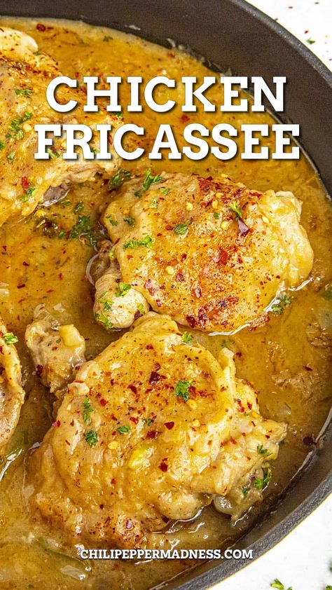 Chicken Fricassee served hot and ready Cajun Style Chicken, French Chicken Recipes, French Recipes Authentic, French Cuisine Recipes, French Cooking Recipes, Chicken Smothered, Chicken Fricassee, Recipes Skillet, Chicken Thigh Recipes Crockpot