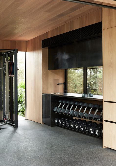 Stealth Pavilion — Plus Minus Design – Issue 04 Video Feature – The Local Project Mid Century Modern Home Gym, Amazing Home Gym, Industrial Gym Design Ideas, Fitness Interior Design, Plus Minus Design, Gym Guide, Luxury Home Gym, Gym Sauna, Home Gym Basement