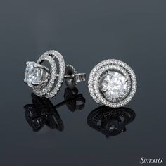 Dazzling diamonds! Mia Jewellery, Jewellery Pictures, Earrings Tiffany, Engagement Jewellery, Diamond Tops, Round Diamond Earrings, The Bling Ring, Diamond Earrings Design, Engagement Earrings