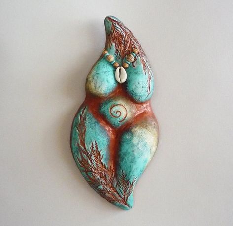 Divine Feminine Sculpture, Earth Goddess Tattoo Divine Feminine, Spiritual Sculpture, Earth Mother Goddess, Sacred Feminine Art, Clay Goddess, Mother Earth Art, Divine Feminine Art, Wiccan Art