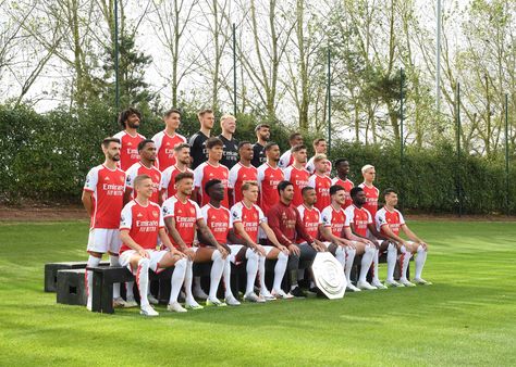 Arsenal men's first team squad 23/24 photocall, 18.9.2023 photo by Stuart MacFarlane/Arsenal FC via Getty Images Takehiro Tomiyasu, Mohamed Elneny, Jurrien Timber, Reiss Nelson, David Raya, Emile Smith Rowe, Eddie Nketiah, Oleksandr Zinchenko, William Saliba