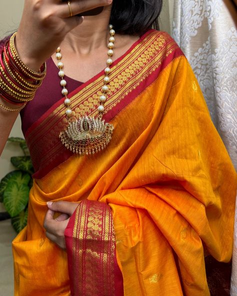 This mango yellow cotton silk saree with a contrast border is the epitome of grace and tradition. 💛 #SilkSareeLove #TraditionalElegance #MangoYellowSaree #ThejaCouture Mango Yellow Saree With Contrast Blouse, Yellow Saree With Contrast Blouse, Mango Yellow Saree, Mustard Yellow Saree, Saree With Contrast Blouse, Mango Yellow, Cotton Silk Saree, Yellow Saree, Red Border