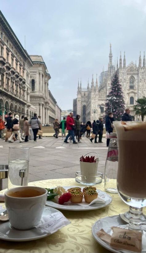 a lil coffee break in front of the magnificent duomo in Milan . . photographer ~ dina.j Milano Duomo, Break In, Coffee Break, Milan, Cafe, Coffee, Photographer