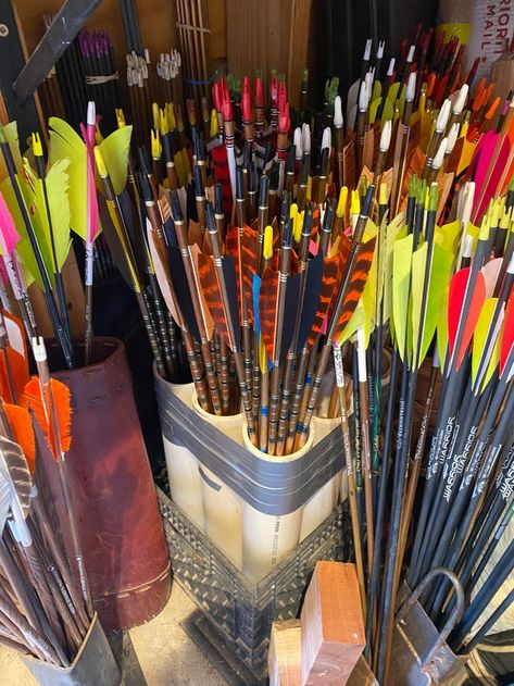 Modern Archery Aesthetic, Arrow Storage Archery, Arrow Storage, Arrow Aesthetic, Archery Aesthetic Modern, Target Aesthetic, Archery Sport, Archery Aesthetic, Archery Girl