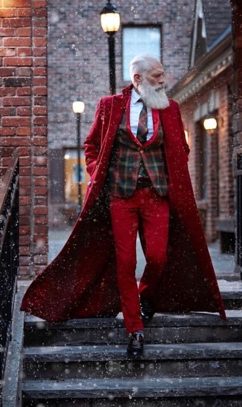 Christmas Dress Men, Old Men Fashion Over 50, Mens Christmas Fashion, Santa Outfit For Men, Christmas Male Outfits, Men’s Holiday Fashion, Modern Male Fashion, Hot Santa Men, Men’s Christmas Outfit