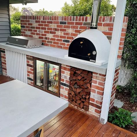 Pizza Ovens R Us on Instagram: "Stunning outdoor kitchen project with one of our authentic wood fired ovens from Portugal. Only 140kg ready built. Great result @jmslandscapes www.pizzaovensrus.com.au Ph 1300 032 822 #pizzaoven #woodfireoven #woodfiredpizzaoven #woodfiredpizza #backyard #homeideas @beefeaterbbqau #homereno #bbq #outdoorentertaining # #outdoorspace #homedesign #foodie #alfresco #foodideas #slowcooking #backyarddesign #landscapearchitecture #landscapedesign #landscapeconstruct Pizza Oven Garden Ideas, Garden Bbq Pizza Oven Area, Backyard Patio With Pizza Oven, Garden With Pizza Oven, Deck Pizza Oven, Bbq Area With Pizza Oven, Pizza Oven Bbq Area, Deck With Pizza Oven, Bbq And Pizza Oven Area Ideas Outdoor