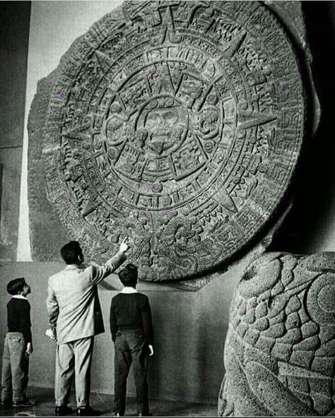 Diaz/Madero/Villa/Zapata’s Instagram profile post: ““Our History is written in Stone, their lies on Paper”…” Aztec Calendar, America Latina, Aztec Art, Ancient Mysteries, Mexican Culture, Ancient Aliens, Arte Popular, Ancient Ruins, Ancient Artifacts