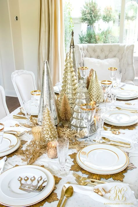 Elegant Gold Christmas Table Scape with white ruffled table linens and gold accents Christmas Themed Table Decor, Gold Tablescape, Gold Holiday Decor, White And Gold Christmas, Mercury Glass Christmas Tree, Christmas Table Ideas, Gold Christmas Tree Decorations, Christmas Tables, Silver Christmas Decorations