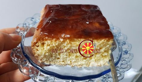 SIMPLIFIED TRILECE (WITH 2 MILKS) Macedonian Desserts, Trilece Recipe, Macedonian Recipes, Albanian Recipes, Macedonian Food, Milk Dessert, European Cuisine, Biscuit Cake, European Food