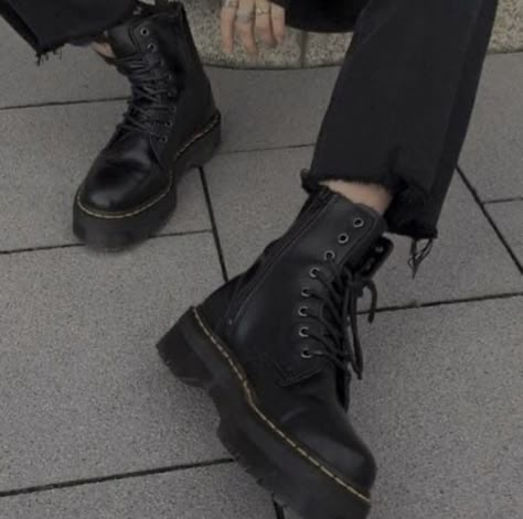 Combat Boots Aesthetic, Doc Martens Aesthetic, David Haller, Sirius Black Aesthetic, Platform Doc Martens, Andrew Minyard, Marauders Aesthetic, Falling Behind, Doc Martens Boots