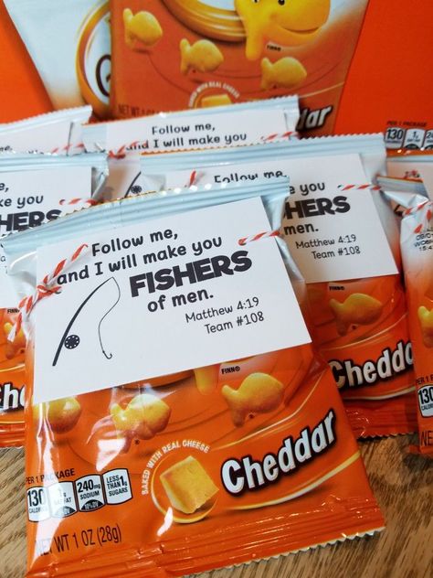 Men Agape Ideas, Fishers Of Men Snacks, Easy Agape Ideas, Agape For Men Gift Ideas, Christian Giveaway Ideas, Christian Treat Bag Ideas, Church Gifts For Kids, Christian Agape Ideas, Palanca Ideas For Men