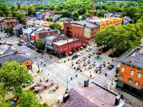 Kentucky Attractions, Covington Kentucky, Covington Ky, Kentucky Home, Southern Hospitality, Clock Tower, Iconic Landmarks, Park City, Main Street