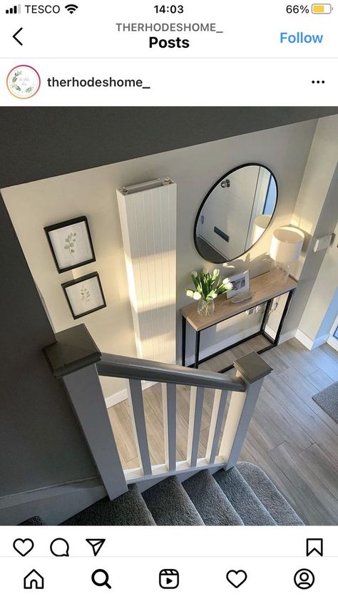 Stairs And Hallway Ideas, Hallway Table Decor, Entrance Hall Decor, Modern Hallway Ideas, House Staircase, Hallway Inspiration, Narrow Hallway Decorating, Staircase Decor, Entrance Modern