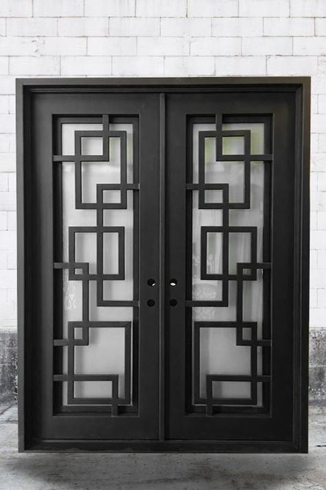 Pintu Interior, Porte In Ferro, Window Grill Design Modern, Iron Entry Doors, Metal Doors Design, Steel Door Design, Iron Door Design, Grill Door Design, Balcony Grill Design