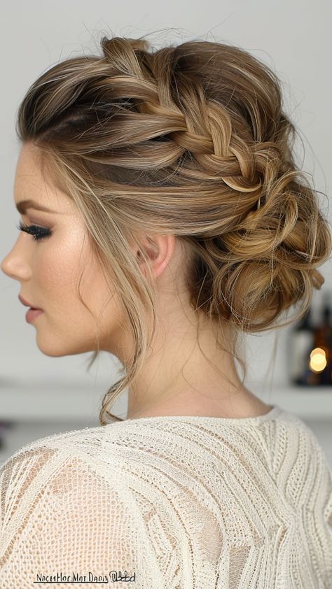 25 Fishtail Braid Hairstyles for a Look That's Both Classic and Cool Bridal Updos For Medium Hair With Braid, Updo With French Braid, Braided Chignon Wedding, Loz Wedding, Updo With Braid, Sunflower Weddings, Fishtail Bun, Dutch Fishtail, Dutch Braid Updo