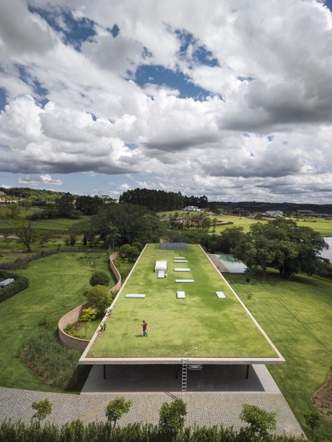 Studio Mk27, Grass Roof, Earth Sheltered, Living Roofs, Roof Architecture, Roof Covering, Eco House, Architecture Exterior, Roof Garden