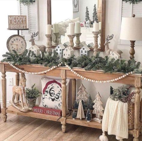 Two Tier Tray Decor Christmas, Christmas Sideboard Decor, Table Centerpiece For Christmas, Christmas Console Table Decor, Christmas Buffet Table, Navidad Natural, Christmas Entry, Buffet Table Decor, Christmas Buffet