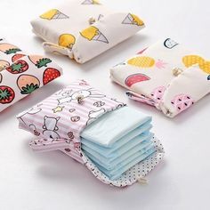 Earphone Pouch, Birds Fabric, Padded Pouch, Towel Organization, Packing Organizers, Menstrual Pads, Pad Bag, Sanitary Napkin, Diy Felt