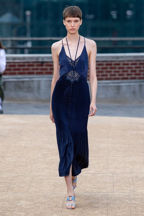 Jonathan Simkhai, Looks Chic, Inspired Outfits, Fashion Show Collection, Fashion 2020, Looks Style, Fashion Designers, Runway Fashion, Dress To Impress