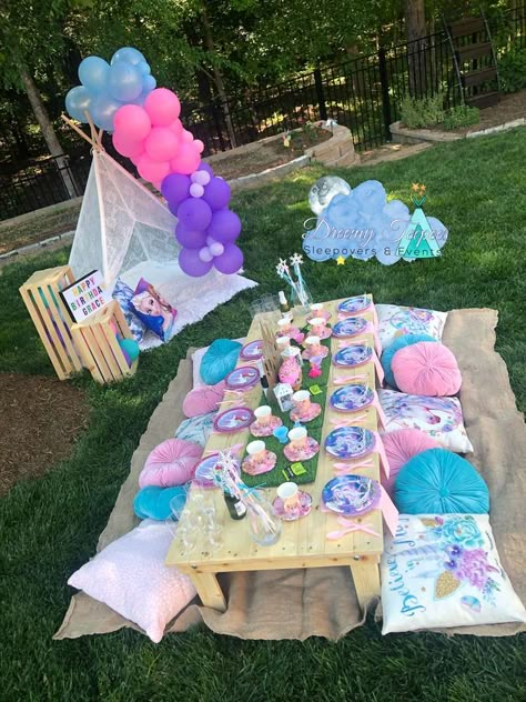 Princess Birthday Party Stations, Princess Tea Party Birthday Picnic, Picnic Princess Party, 4 Year Birthday Party Ideas Princess, Childs Tea Party Birthday, Kids Table For Party, Princess Tea Party Birthday Decorations, Backyard Princess Party, Diy Princess Tea Party Birthday