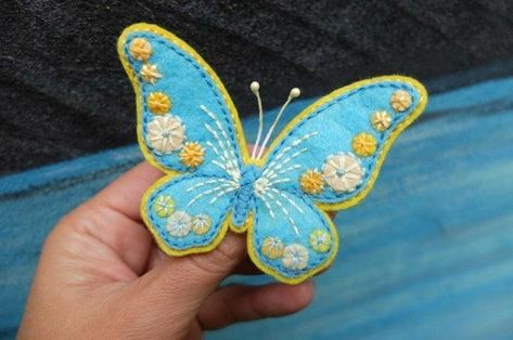 Felt Butterflies Pattern, Butterfly Felt Craft, Felt Butterfly Ornaments, Butterfly Felt Ornament, Felt Butterfly Pattern, Butterfly Wedding Jewelry, Mom On Wedding Day, Felt Butterflies, Felt Butterfly