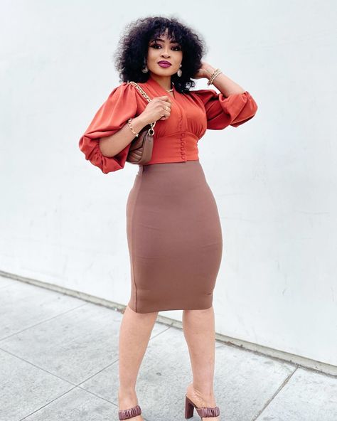 Our Lewis bandage skirt Tap to shop Shop:houseofeatl.com • • • • • • • • • • • • • #style #skirt #styleinspiration #styleinspo #boutique #outfit #outfitinspo #outfitinspiration #houseofeatl #buyblack #blackowned #blackownedbusiness #explorepage #explore Casual Cottagecore, Womens Distressed Jeans, Pleated Denim Skirt, Vintage Floral Skirt, Blue Midi Skirt, Distressed Jean Skirt, White Flares, Bandage Skirt, Blue Denim Skirt