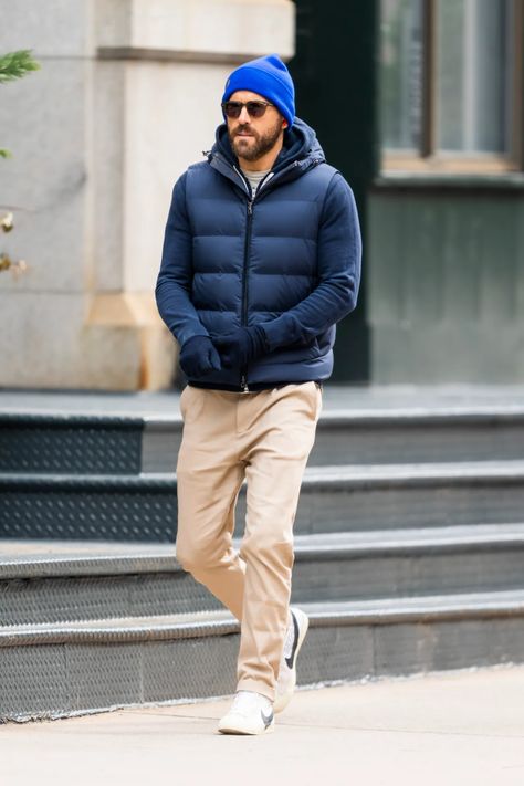 You can still bag Ryan Reynolds' rare Nike x Off-White Blazers | British GQ Mens Fall Coats, Ryan Reynolds Style, Off White Nike, Off White Blazer, Nike Blazers, Smart Casual Dress, Winter Travel Outfit, Outfit Work, Dad Fashion