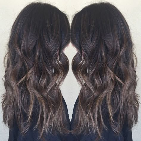 Summer ready with some sun kissed hair Sun Kissed Hair, Black Hair Balayage, Balayage Ombre, Brown Highlights, Brown Blonde Hair, Ombre Hair Color, Hair Color And Cut, Instagram Summer, Hair Color For Black Hair