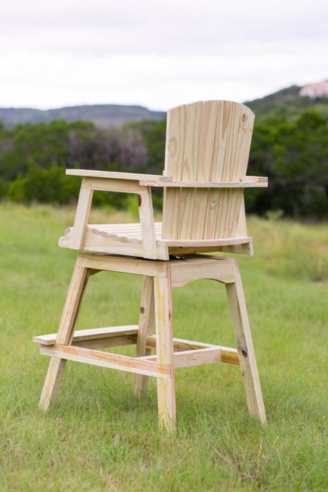 Folding Bar Stools Diy, Diy Wooden Bar Stools, Diy Swivel Bar Stools, Outdoor Bar Stools Diy, Diy Swivel Chair, Tall Adirondack Chair Plans, Wooden Bar Stools With Back, Adirondack Chair Diy, Woodworking Outdoor Furniture