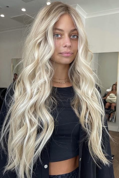 Curled Blonde Hair Long, Platinum Blonde With Extensions, Beach Blonde Highlights On Blonde Hair, Hair Extensions 22 Inch, Curled Long Blonde Hair, Beachy Platinum Blonde Hair, Long Blonde Hair 2023, Platinum Blonde Dimensional Hair, Extreme Blonde Hair