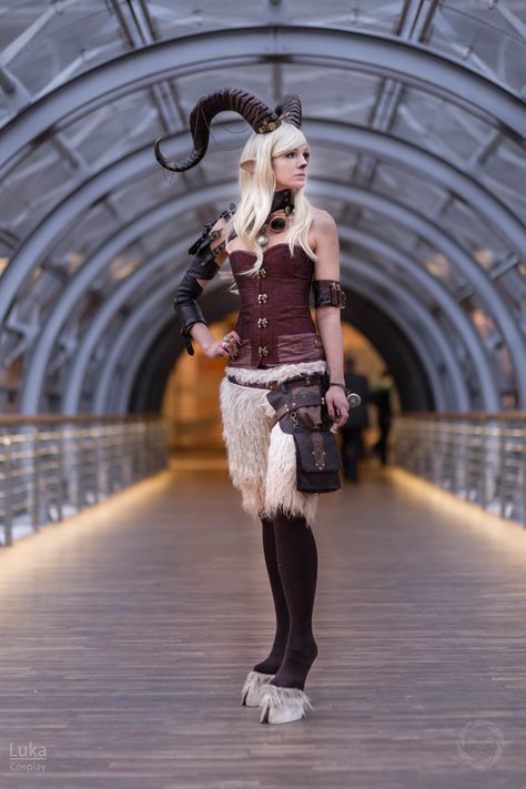 Luka Cosplay Steampunk Faun Satyr Costume, Faun Costume, Moda Steampunk, Diy Kostüm, Style Steampunk, Steampunk Cosplay, Fantasy Costumes, Dieselpunk, Best Cosplay