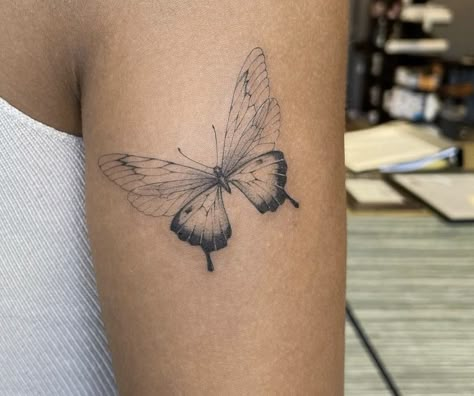 Magnolia And Butterfly Tattoo, Timeline Butterfly Tattoo, Fineline Butterfly Tattoo, Skin Doodles, Tattoo Papillon, Bali Tattoo, Butterfly Tattoos On Arm, Protection Tattoo, Mandala Hand Tattoos