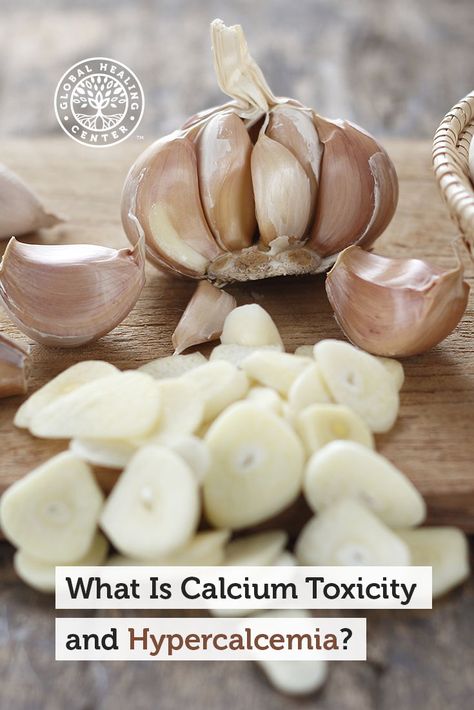 Often times we hear about malnutrition and not getting enough vitamins and minerals, but what happens if you get too much? Can that be bad? Benefits Of Eating Garlic, Health Benefits Of Garlic, Garlic Health, Benefits Of Garlic, Garlic Health Benefits, Calendula Benefits, Garlic Benefits, Natural Kitchen, Cough Remedies