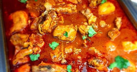 Durban Chicken Curry Recipe by Marisa Govender - Cookpad Durban Curry, Curry Chicken And Rice, Chicken Curry Recipe, South African Recipes, Curry Chicken Recipes, Curry Recipe, Chicken Curry, African Food, Durban