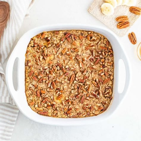 Pecan Baked Oatmeal, Baked Oatmeal Recipes, Maple Pecan, Oatmeal Bars, Baked Oats, Bird Food, Apple Butter, Baked Oatmeal, Oatmeal Recipes