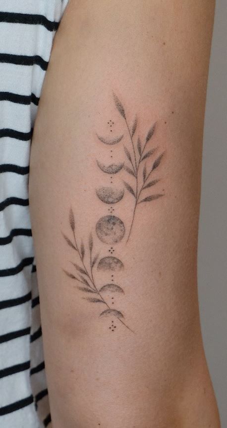 Mom Phases Tattoo, Moon Phases And Flower Tattoo, Moonphase Tattoo Design, Arm Moon Tattoos For Women, Lunar Phase Tattoo, Moon And Nature Tattoo, Dainty Moon Phases Tattoo, Matching Moon Phase Tattoos, Moon Phase Tattoo Arm