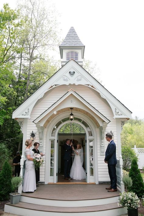 Ringing the Wedding Bell at Hartman's Tiny Chapel Tiny Chapel, Wedding Chapel Ideas, Chapel Ideas, Old Country Churches, Herb Farm, Tiny Wedding, Elegant Country, Wedding Chapel, Beautiful Dining Rooms