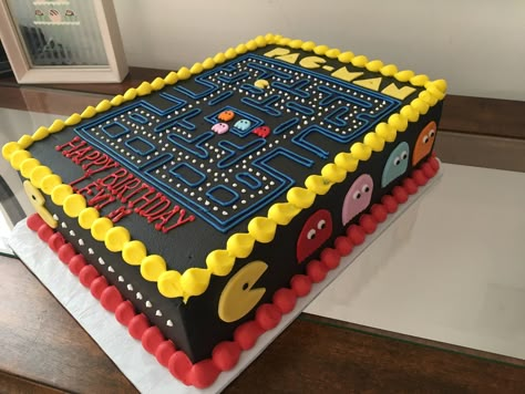 Man Birthday Ideas, Pac Man Cake, Arcade Birthday Parties, Pac Man Party, Birthday Cake For Mom, Mens Birthday, Funny Birthday Cakes, Mens Birthday Party, Birthday Cakes For Men