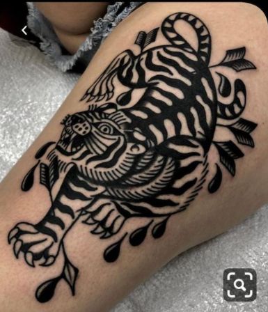 Traditional Thigh Tattoo, Tiger Tattoo Thigh, Sailor Jerry Tattoo, Jerry Tattoo, Abstract Tattoo Ideas, Shin Tattoo, Traditional Tattoo Inspiration, Girl Arm Tattoos, Traditional Tattoo Sleeve