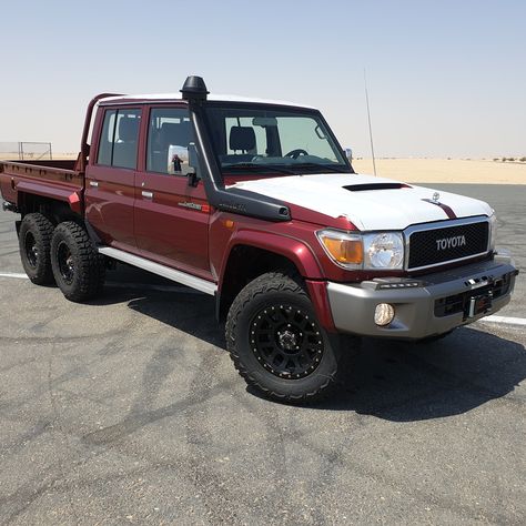 USED LHD ROAD OVERLAND TOYOTA LAND CRUISER FOR SALE https://m.alibaba.com/product/1700006599629/USED-LHD-ROAD-OVERLAND-TOYOTA-LAND.html?__sceneInfo={"cacheTime":"1800000","type":"appDetailShare"} Overland Toyota, Ford Ranger Pickup, Pickups For Sale, Toyota Landcruiser, Used Toyota, Truck For Sale, Trucks For Sale, Ford Ranger, Toyota Land Cruiser