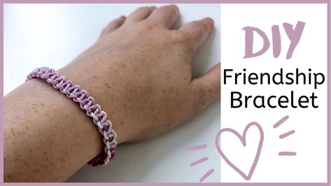 How to create an easy hemp friendship bracelet! Find the free tutorial on YouTube. #macrame #macramejewelry #friendshipbraceletpatterns #hempbraceletsdiy #diybraceletseasy #craftsforkids #easycraftideas #easycraftsforkids #macramebracelets #macrameart #macrameaccessories #learnmacrame #macrameforbeginners #diy #diyjewelryinspiration #diyjewelrycratfs Bracelet Square Knot, Diy Hemp Bracelets, Macrame Easy, Hemp Bracelet Patterns, Square Knot Bracelet, Square Knot Bracelets, Diy Friendship Bracelet, Friendship Bracelets Easy, Overhand Knot