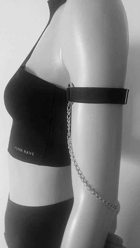 arm jewellery
arm bracelet
arm cuff
armband bracelet Arm Garter, Ateez Outfits, Arm Harness, Chain Reference, Debut Era, Arm Cuff Jewelry, Bracelet Arm, Arm Bracelets Upper, Outfits Woman