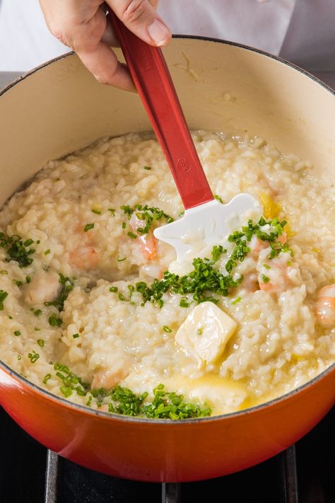 Dutch Oven Seafood Recipes, Dutch Oven Uses, Shrimp Stock, Creuset Recipes, Seared Shrimp, Salted Shrimp, Risotto Recipes Easy, Le Creuset Recipes, Oven Meals