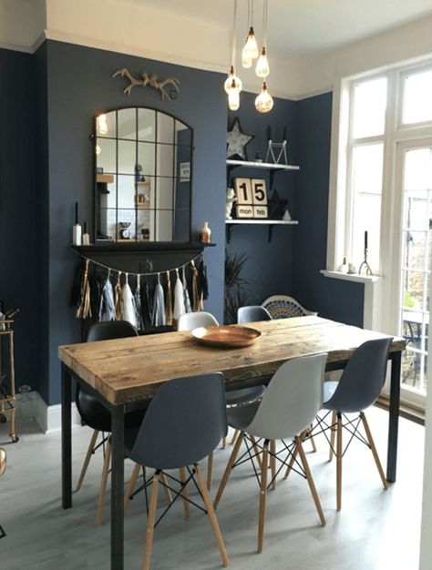 7 Navy Blue & Grey Kitchen Ideas. - Lakeland Furniture Blog Blue Dining Room Decor, Dining Room Decor Rustic, Dark Dining Room, Dining Room Blue, Dining Room Colors, Rustic Dining Room, Blue Living Room, Dining Room Inspiration, Design Del Prodotto